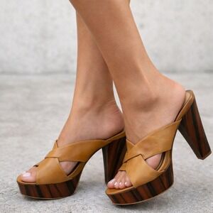 Gianvito‎ Rossi Tan Leather Wood Platform Mule Sandals Block Heel 37.5 A
